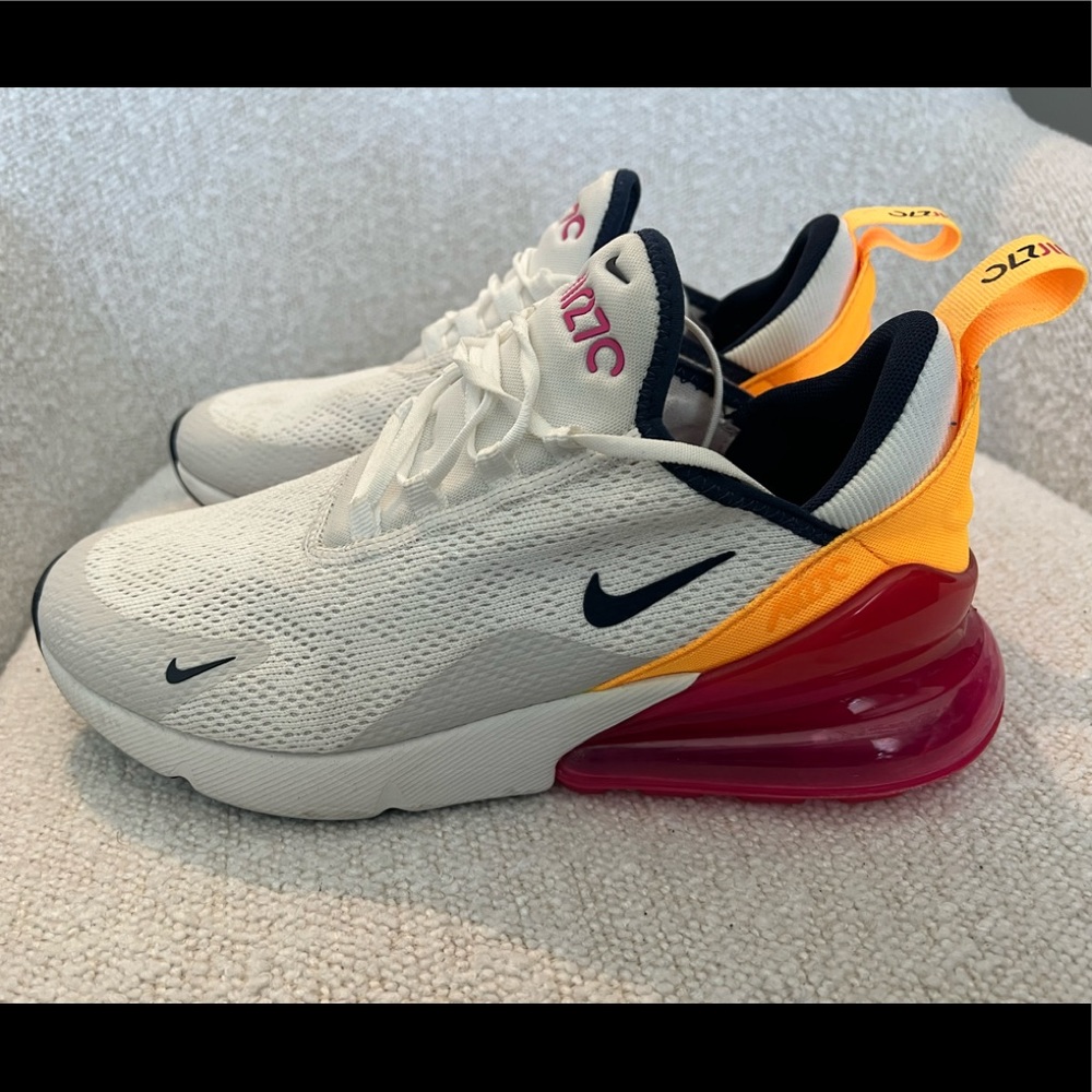 Nike Air Max 270 Sneakers - Size 8.5